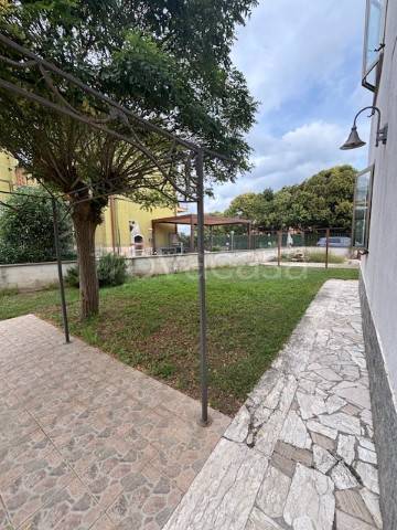 appartamento in vendita a Marta