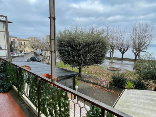 appartamento in vendita a Marta