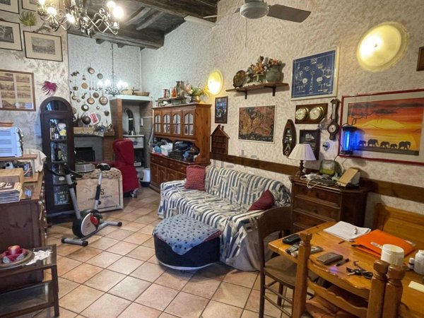 appartamento in vendita a Marta