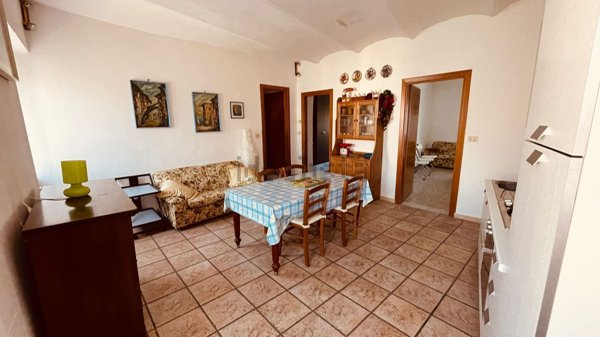 appartamento in vendita a Marta