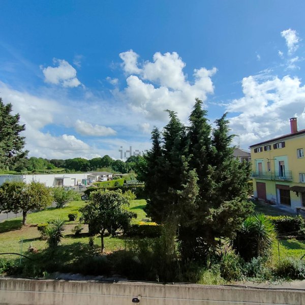 appartamento in vendita a Marta