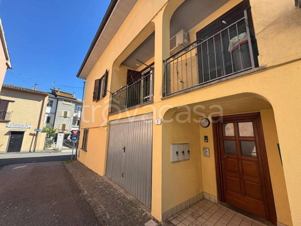 appartamento in vendita a Marta