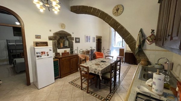 appartamento in vendita a Marta