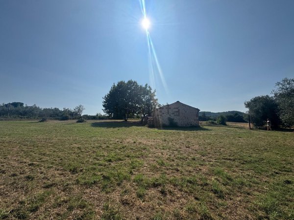 casale in vendita a Marta