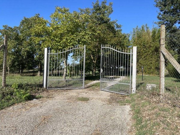appartamento in vendita a Marta