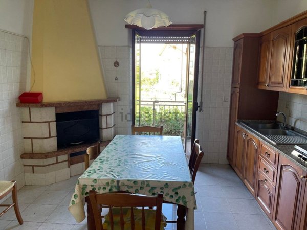 appartamento in vendita a Marta
