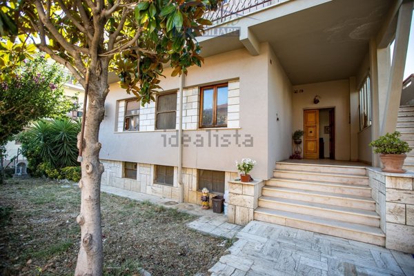 appartamento in vendita a Montalto di Castro