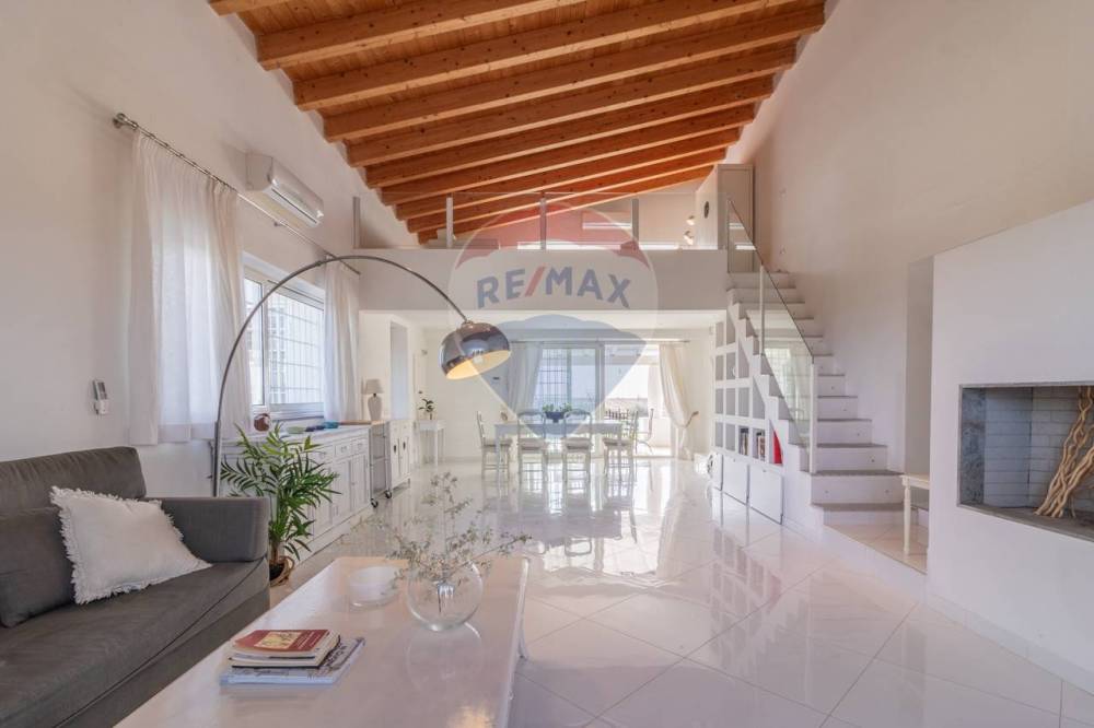 casa indipendente in vendita a Montalto di Castro