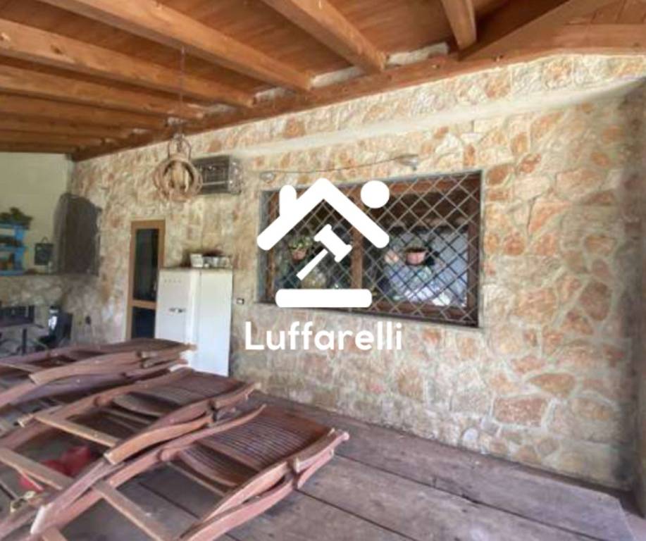 casa indipendente in vendita a Montalto di Castro