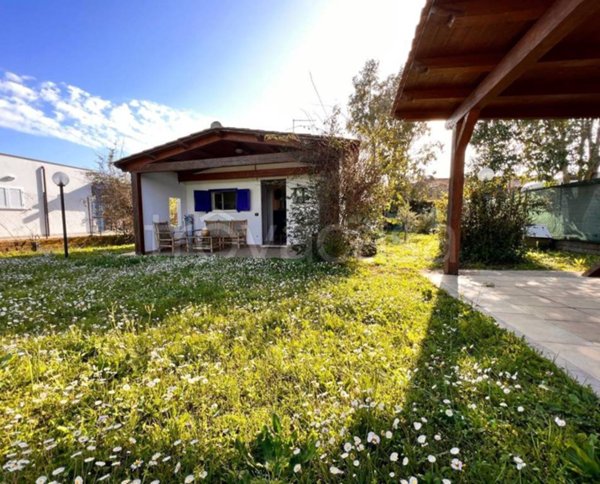 appartamento in vendita a Montalto di Castro in zona Montalto Marina