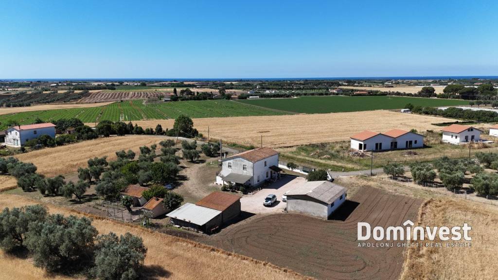 appartamento in vendita a Montalto di Castro in zona Pescia Romana