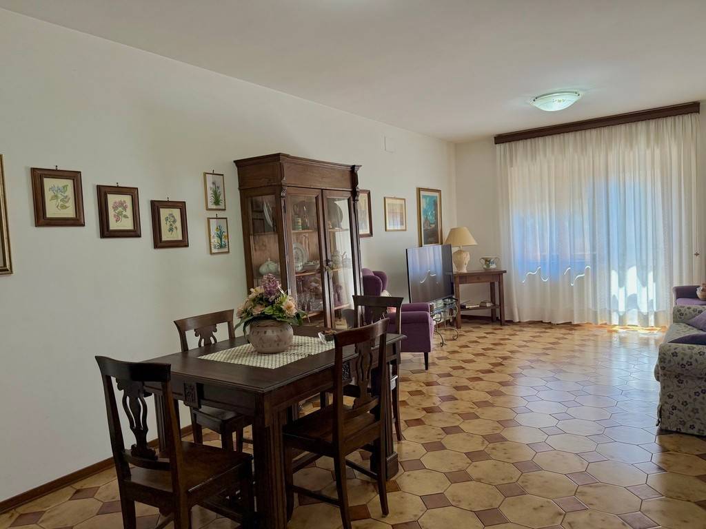 appartamento in vendita a Montalto di Castro
