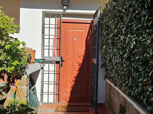 casa indipendente in vendita a Montalto di Castro