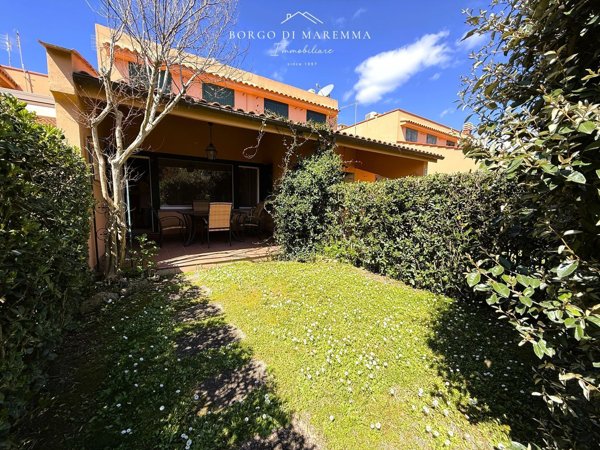 appartamento in vendita a Montalto di Castro in zona Pescia Romana