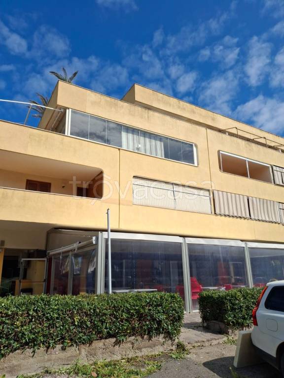 appartamento in vendita a Montalto di Castro in zona Montalto Marina