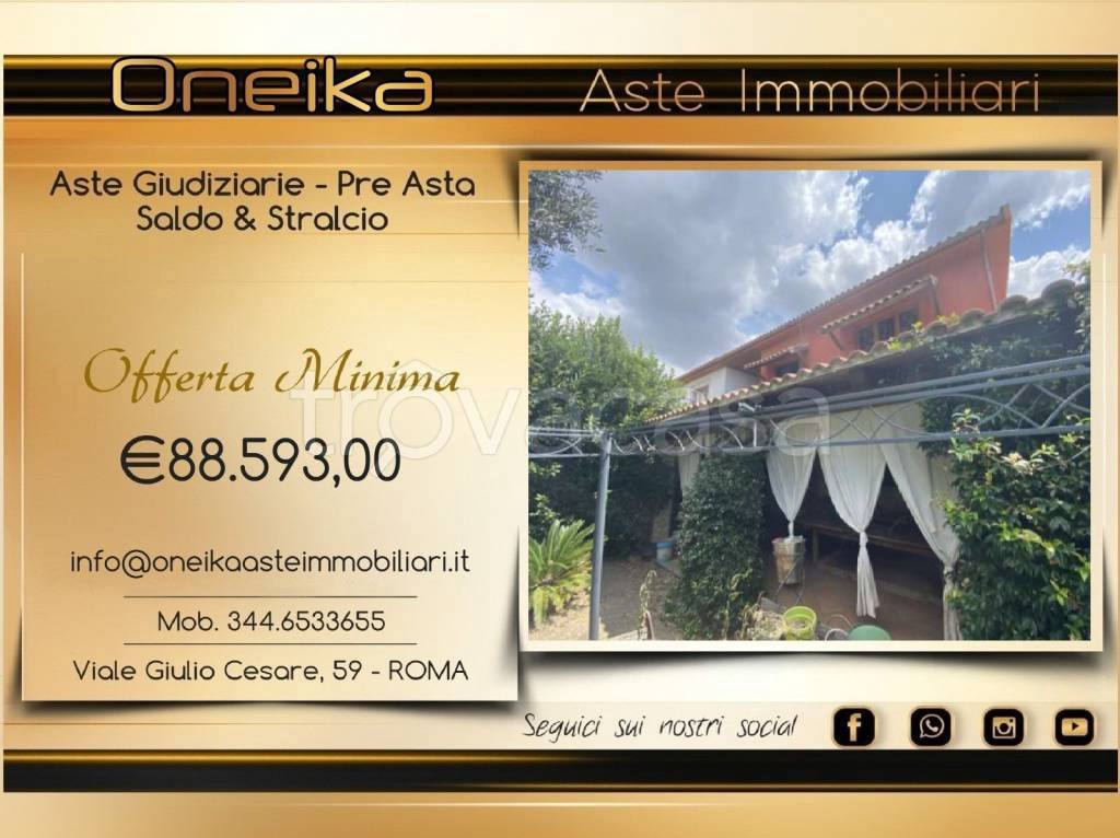 casa indipendente in vendita a Montalto di Castro