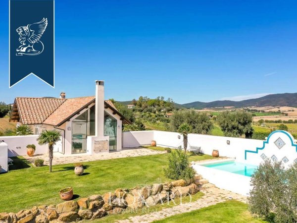 casa indipendente in vendita a Montalto di Castro