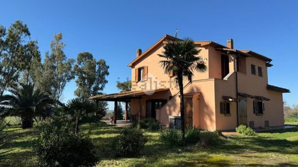appartamento in vendita a Montalto di Castro