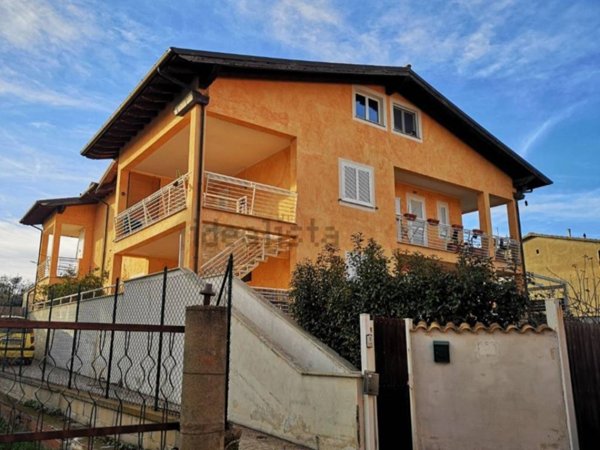 appartamento in vendita a Montalto di Castro in zona Pescia Romana