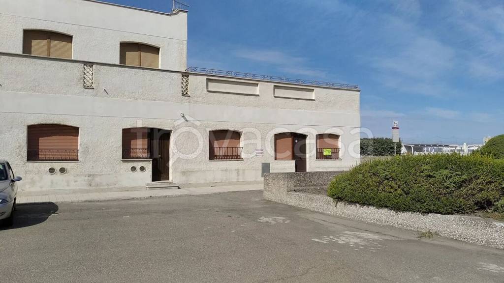 appartamento in vendita a Montalto di Castro in zona Montalto Marina