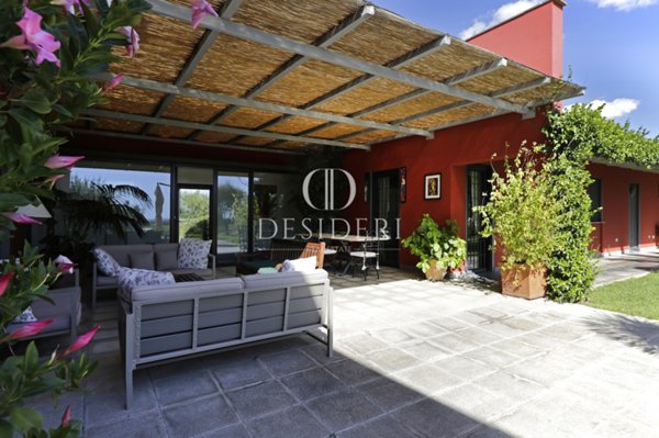 casa indipendente in vendita a Montalto di Castro in zona Pescia Romana