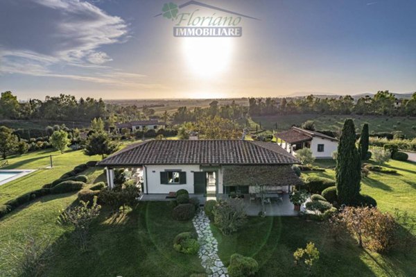 casa indipendente in vendita a Montalto di Castro in zona Pescia Romana
