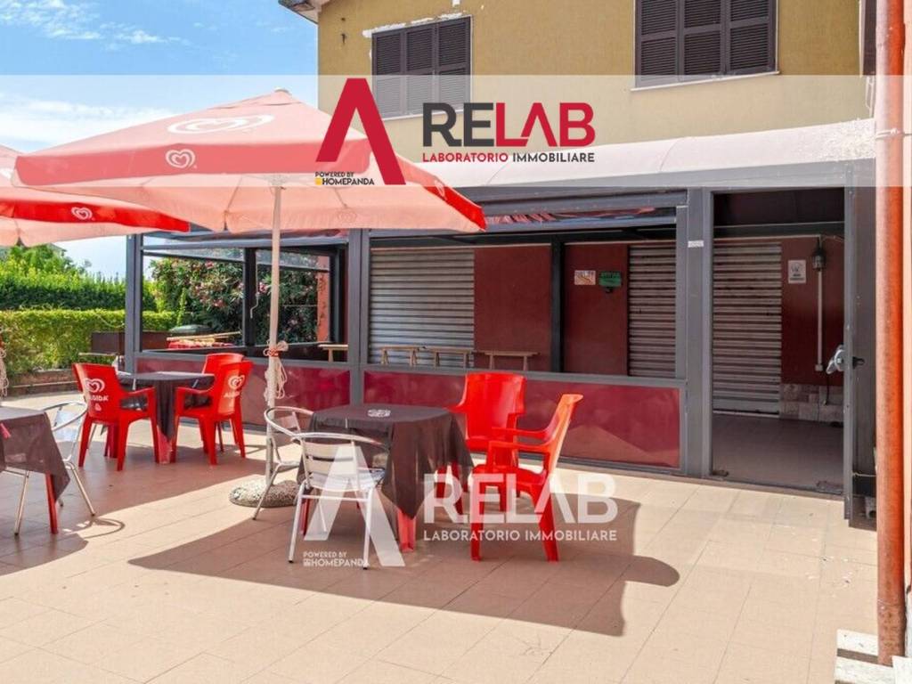 negozio in vendita a Montalto di Castro in zona Pescia Romana
