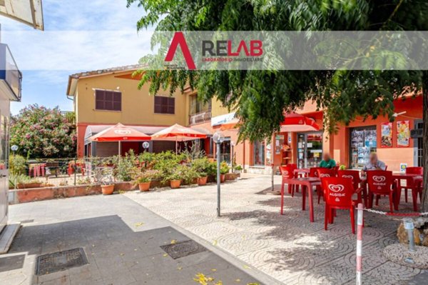 negozio in vendita a Montalto di Castro in zona Pescia Romana