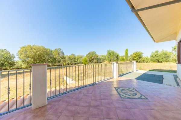 casa indipendente in vendita a Montalto di Castro