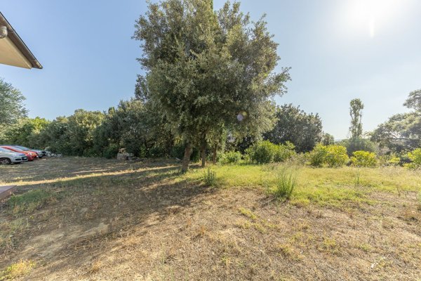casa indipendente in vendita a Montalto di Castro