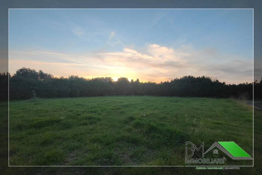 casa indipendente in vendita a Montalto di Castro in zona Pescia Romana