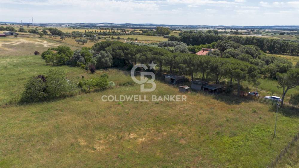 casa indipendente in vendita a Montalto di Castro