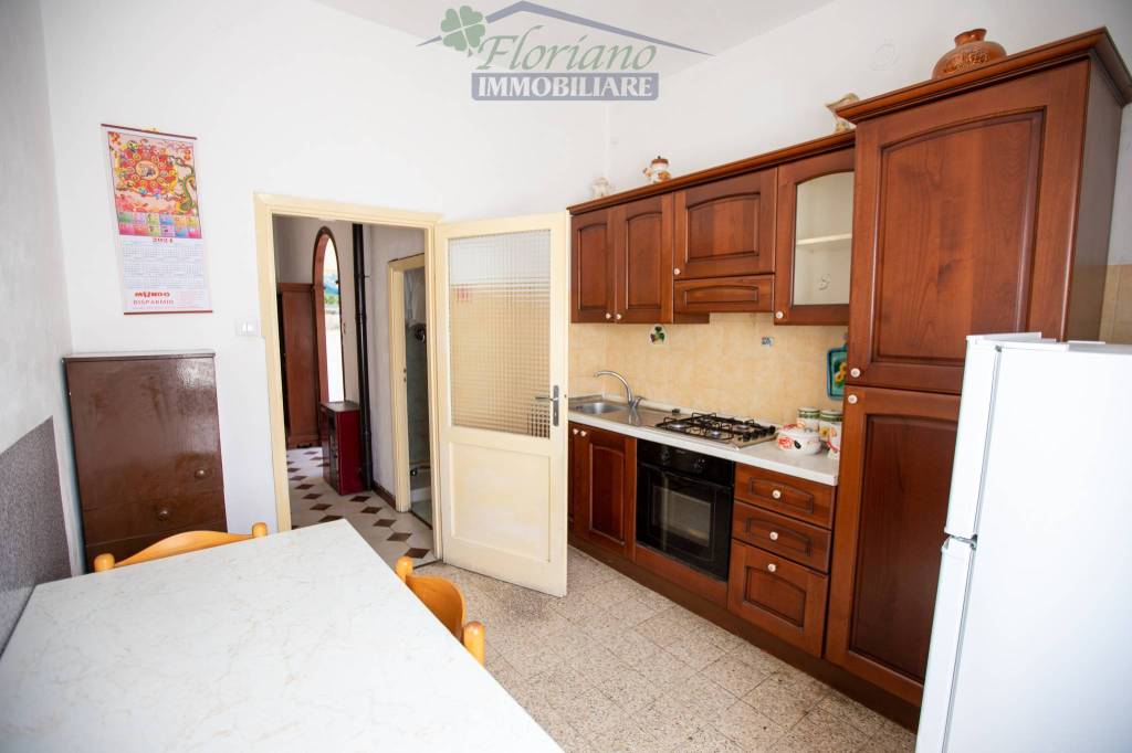 appartamento in vendita a Montalto di Castro in zona Pescia Romana