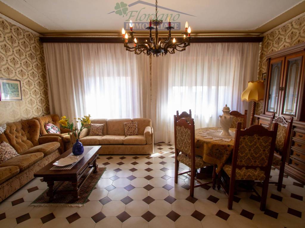 appartamento in vendita a Montalto di Castro in zona Pescia Romana