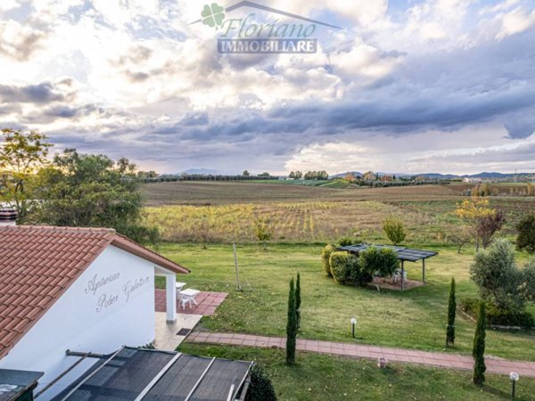 casa indipendente in vendita a Montalto di Castro in zona Pescia Romana