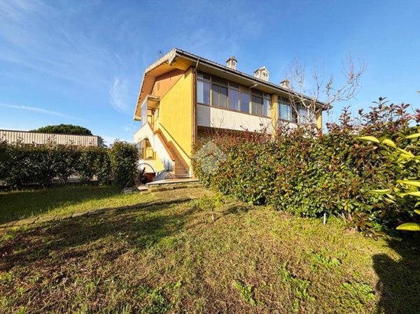 appartamento in vendita a Montalto di Castro