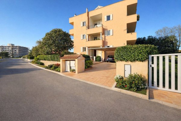 appartamento in vendita a Montalto di Castro in zona Pescia Romana