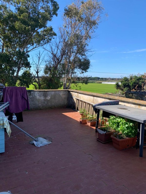 appartamento in vendita a Montalto di Castro in zona Pescia Romana