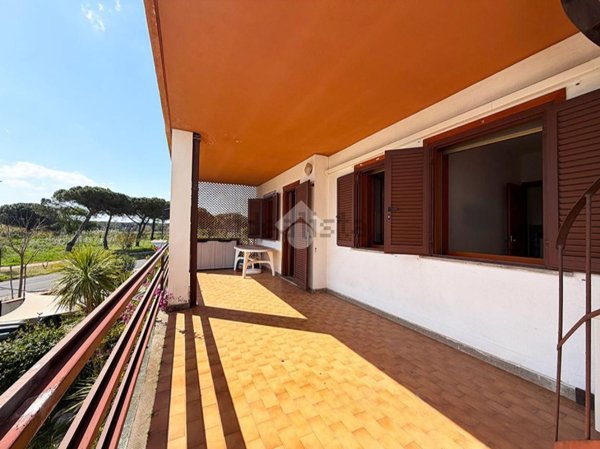 appartamento in vendita a Montalto di Castro in zona Montalto Marina