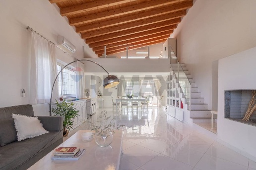 casa indipendente in vendita a Montalto di Castro