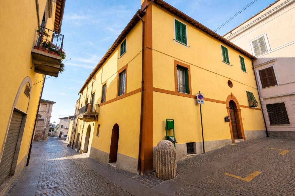 appartamento in vendita a Montalto di Castro