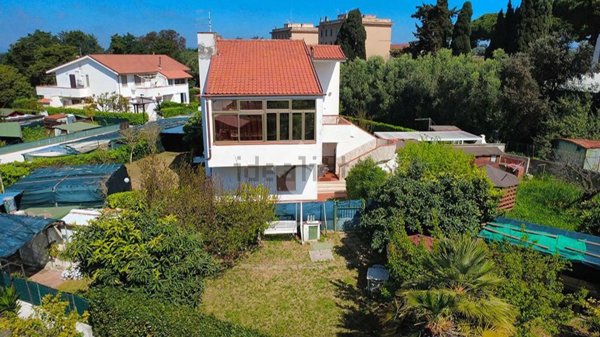 appartamento in vendita a Montalto di Castro in zona Montalto Marina