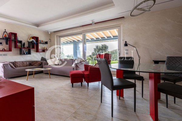 casa indipendente in vendita a Montalto di Castro in zona Pescia Romana