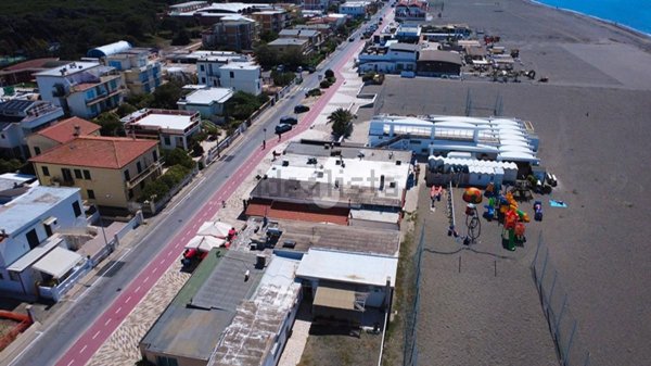 appartamento in vendita a Montalto di Castro in zona Montalto Marina