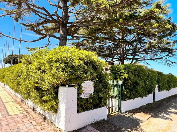 casa indipendente in vendita a Montalto di Castro in zona Montalto Marina
