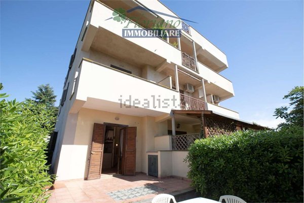 appartamento in vendita a Montalto di Castro in zona Pescia Romana