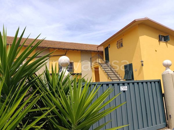 casa indipendente in vendita a Montalto di Castro in zona Pescia Romana