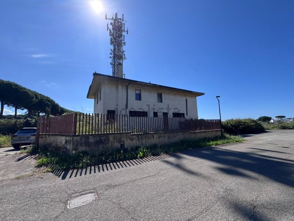 intera palazzina in vendita a Montalto di Castro in zona Montalto Marina