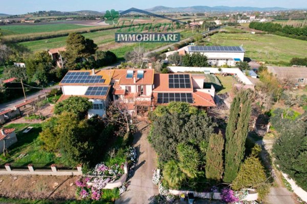 appartamento in vendita a Montalto di Castro in zona Pescia Romana