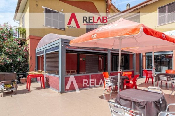 negozio in vendita a Montalto di Castro in zona Pescia Romana